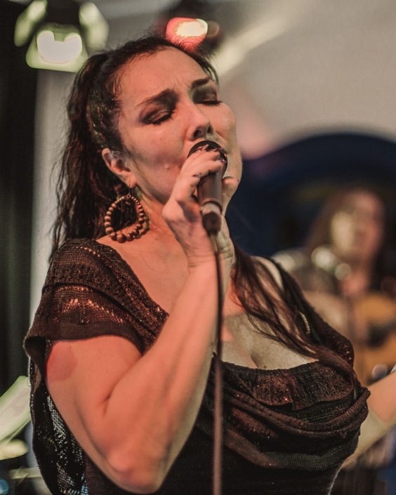 Flavia Menezes - Banda Lua Cigana